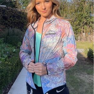 Women’s Nike Trail Shield Windrunner Packable Jacket CZ9538-468 $120 Size XS NWT